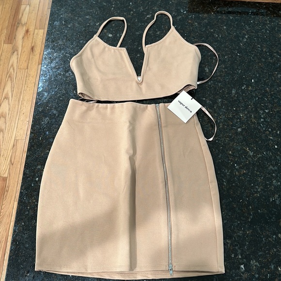 REVOLVE Dresses & Skirts - Revolve Two piece set! NEW WITH TAGS